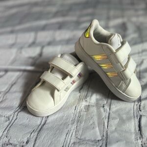 Kids White Sneakers with Velcro Straps